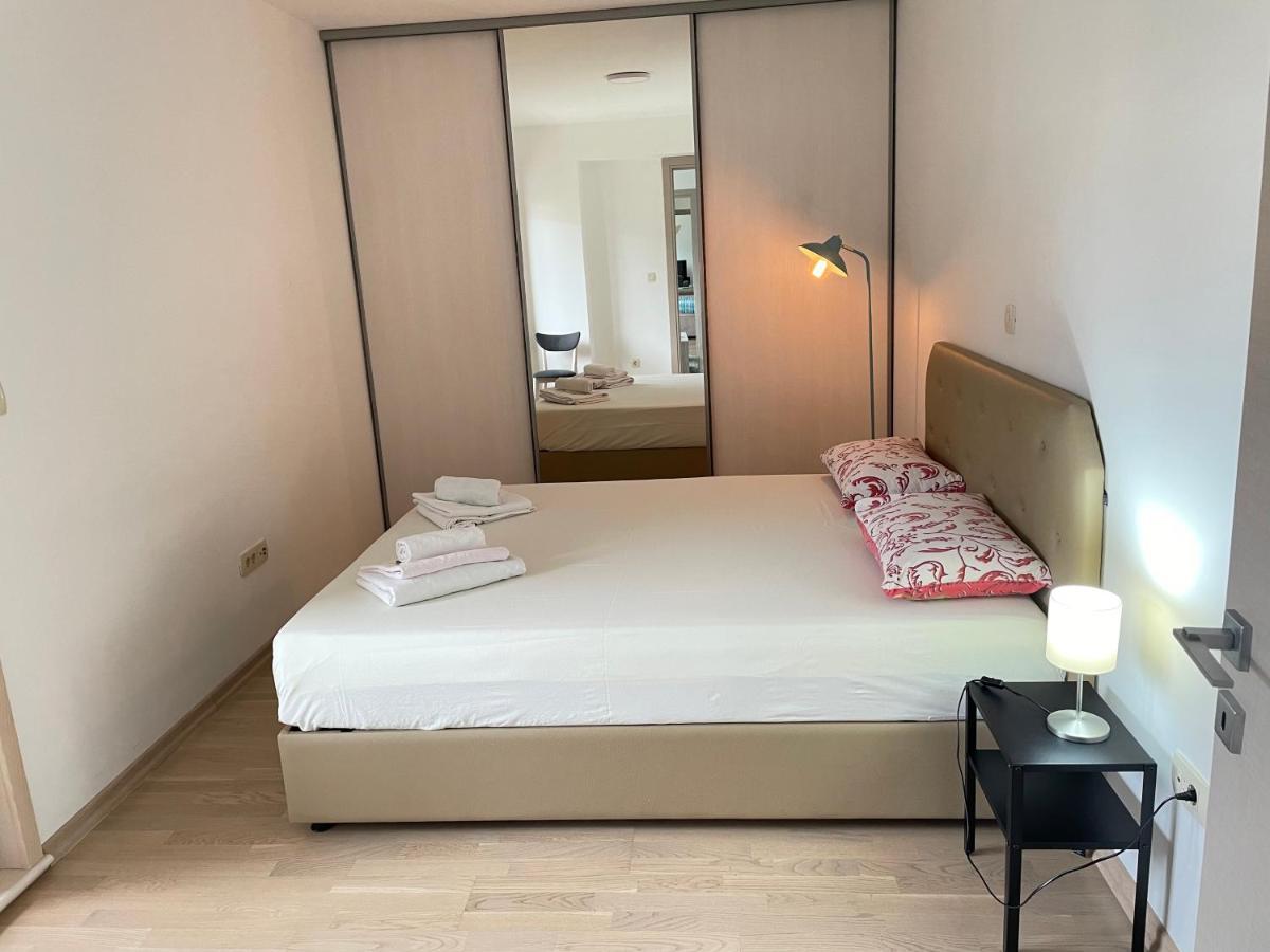 Luxury Domino Apartment
